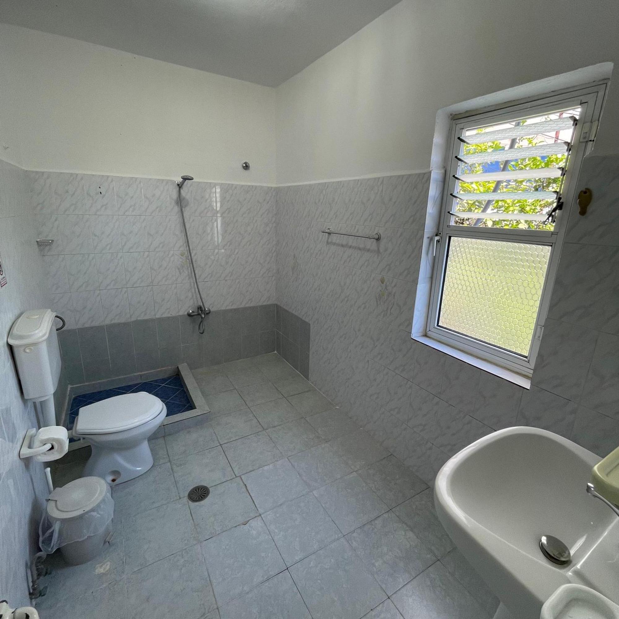 Gjika Hostel Saranda